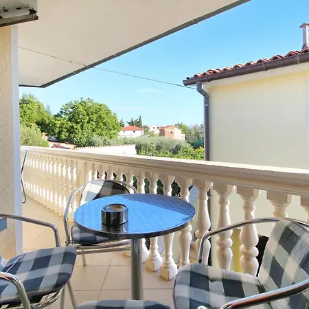 Barbic - Ng - Mpolo Apartamento Medulin