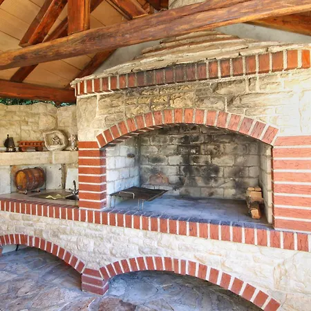 Apartamento Barbic - Ng - Mpolo *